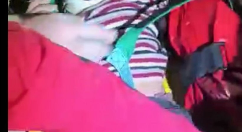 AKS ekipleri aynı binanın enkazından 3 kişiyi kurtardı