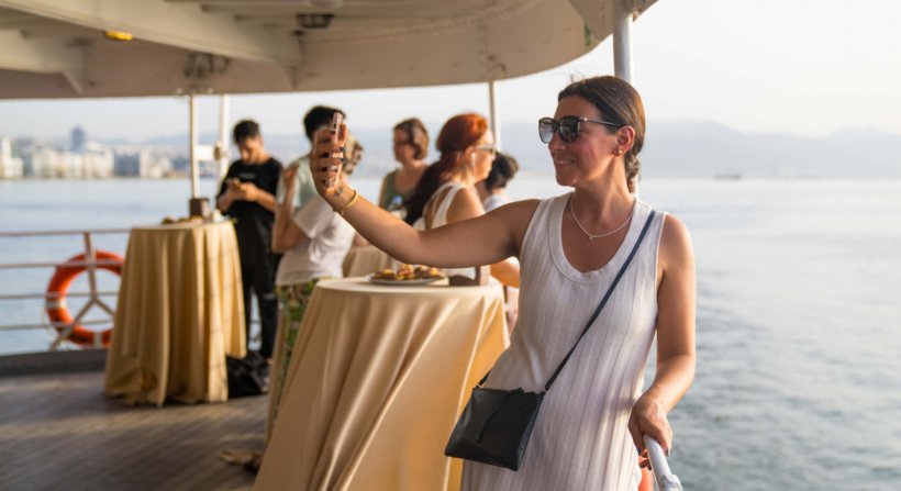 Bergama Vapuru ile Körfez Turu ilk yolcularını ağırladı