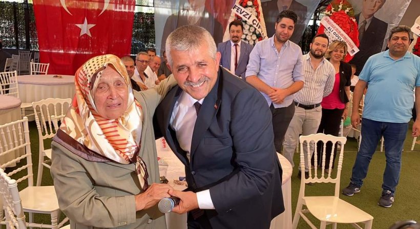 Osmanağaoğlu: Anadolu Feraseti Terörist Biletlerini Yaktı