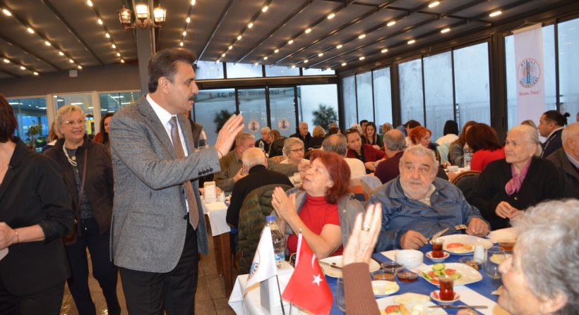 Başkan Kırgöz, öğretmenler ile kahvaltıda buluştu