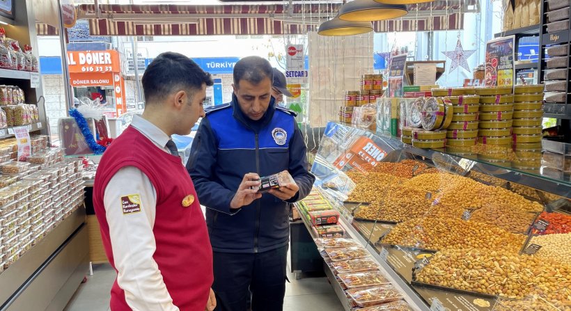 Aliağa Belediyesi Zabıta Müdürlüğü'nden Yılbaşı Denetimi