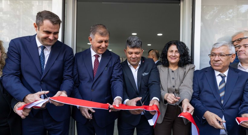 İZMAR'ın 11'inci mağazası Aliağa'da açıldı