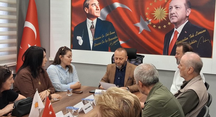Ya tabiatla uyum içinde yaşayacağız ya da geleceğimizi kendi ellerimizle tüketeceğiz.